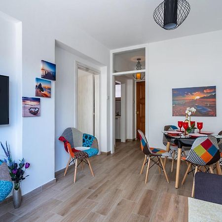 Berries 1-Br Apt In Larnaca Exterior photo