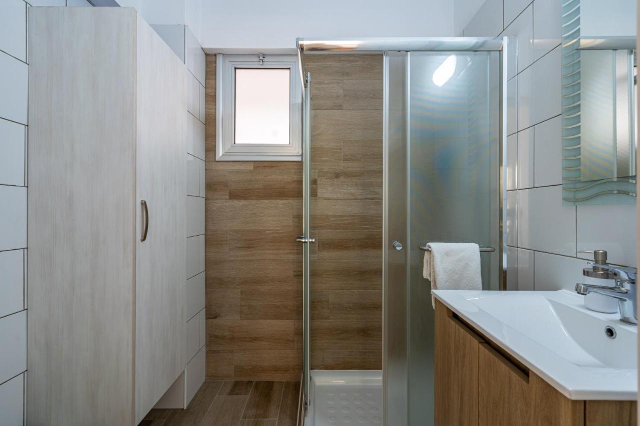 Berries 1-Br Apt In Larnaca Exterior photo